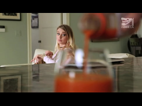 ❤️ Духтари гарм бо аллаҳои калон ва киска қатъӣ аз зиёнкор хурӯс мегирад, аммо хеле душвор аст ❤️❌ Синси босифат дар tg.pornjk.ru ❌️❤